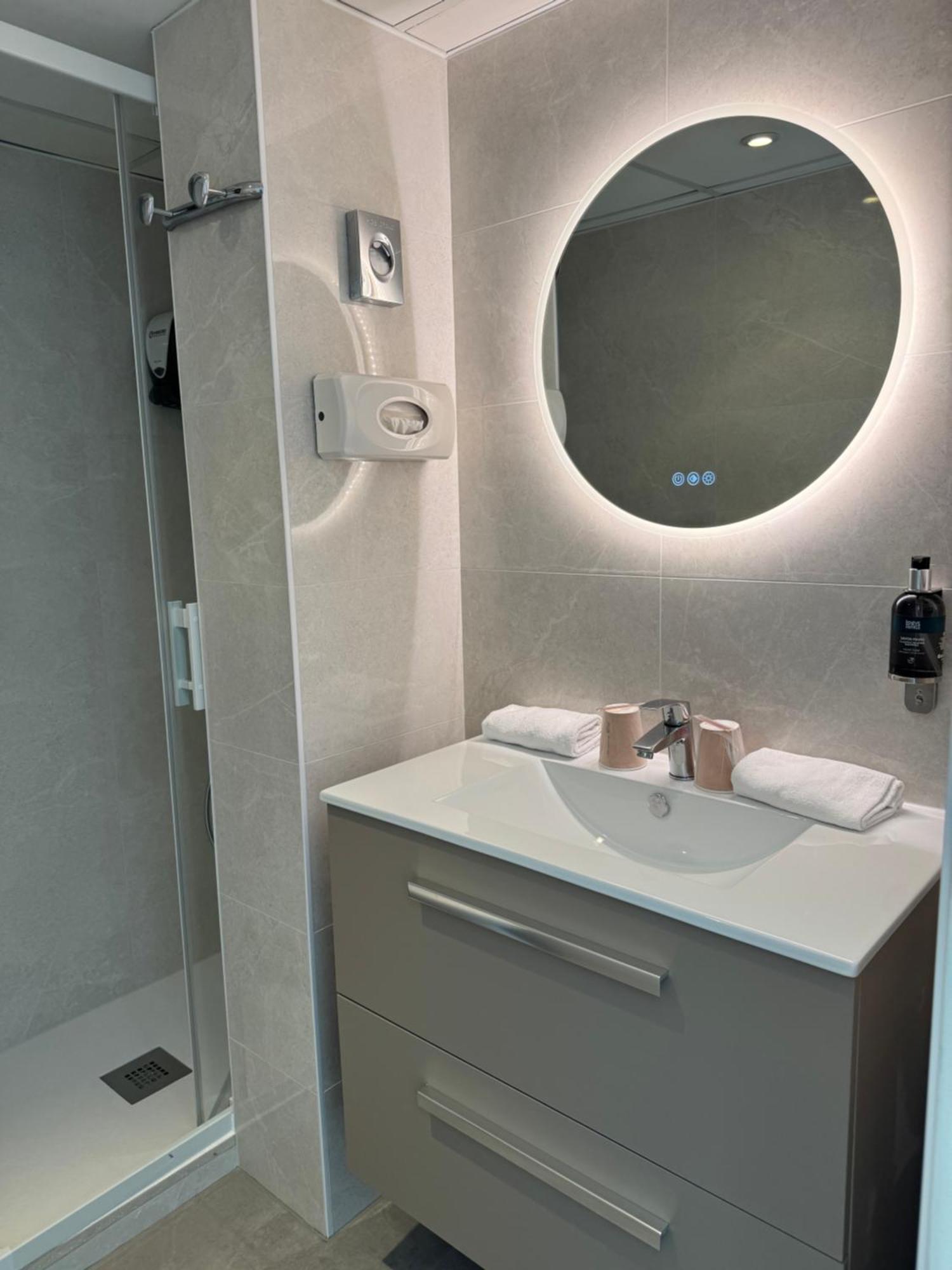 Hotel Calme Des Pins & Spa Les Sables-dʼOlonne Zewnętrze zdjęcie