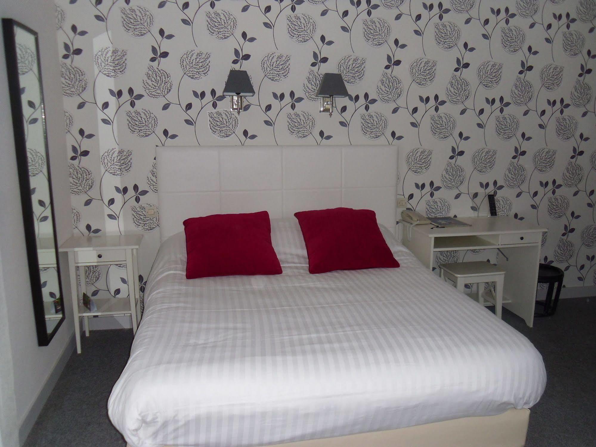 Hotel Calme Des Pins & Spa Les Sables-dʼOlonne Zewnętrze zdjęcie